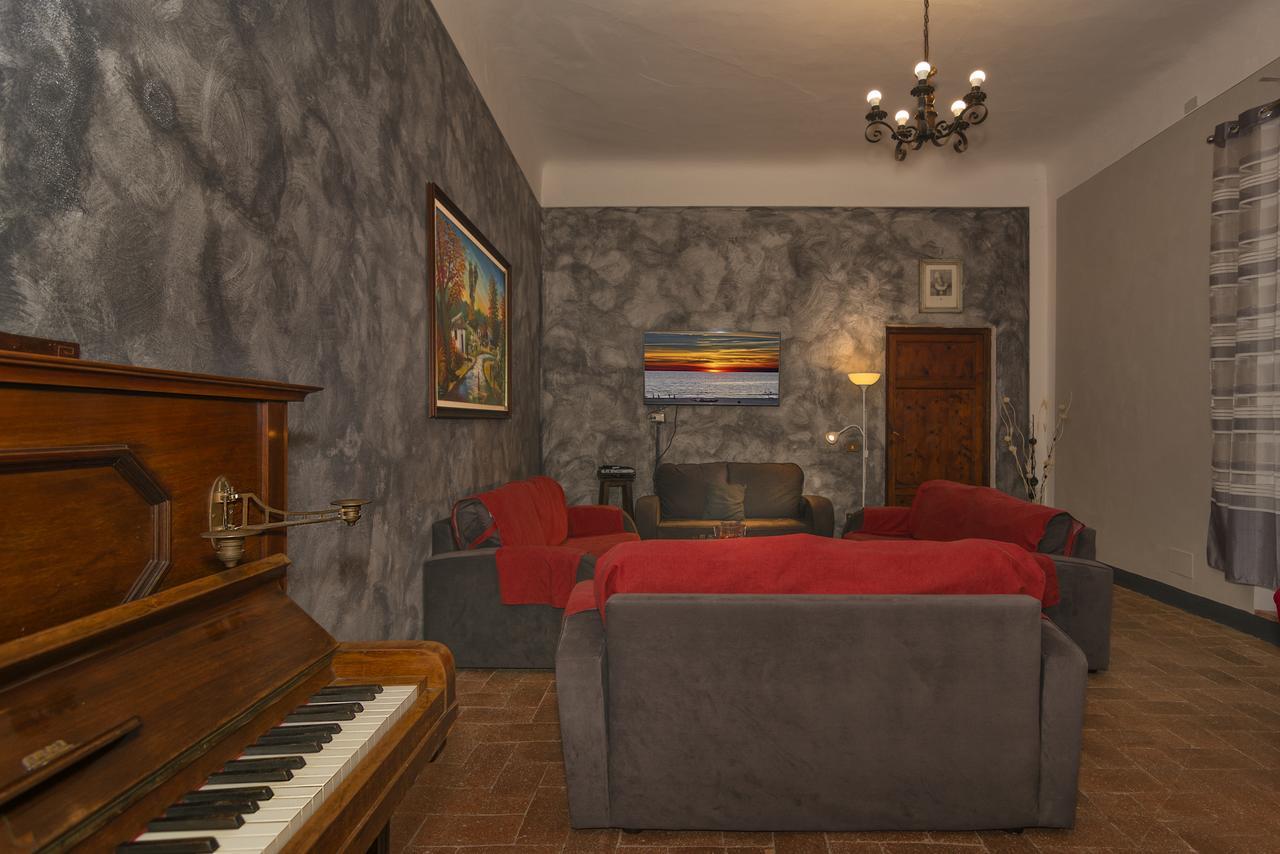 Hotel Casa Diocesana Di לוקה מראה חיצוני תמונה